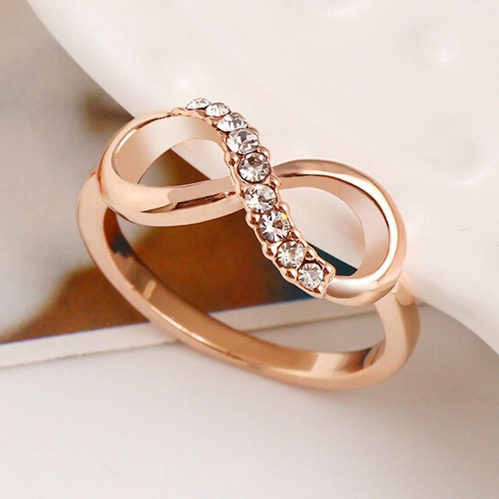 Luxury Gold Infinity Ring