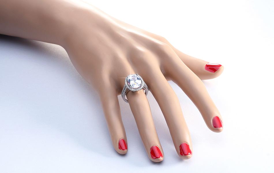 Oval Cut 6ct CZ Ring
