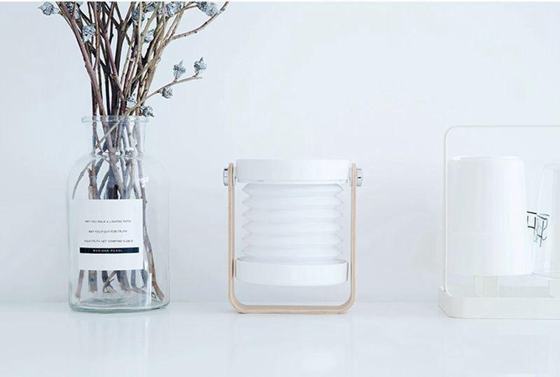 CompactGlow Lantern – Portable and Collapsible Lighting