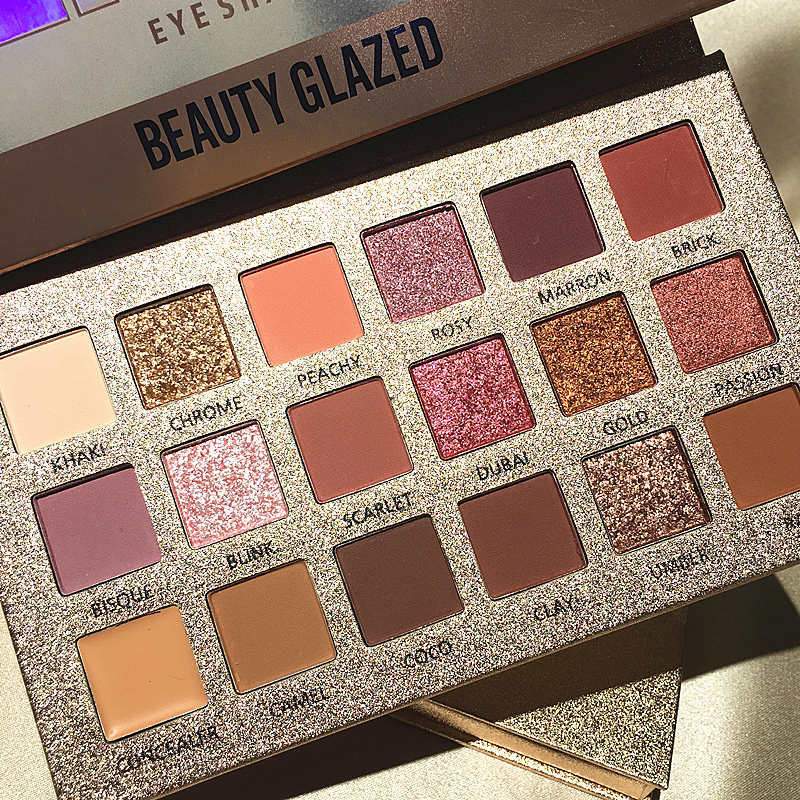 Perfixt - The 18 Color Eyeshadow Palette