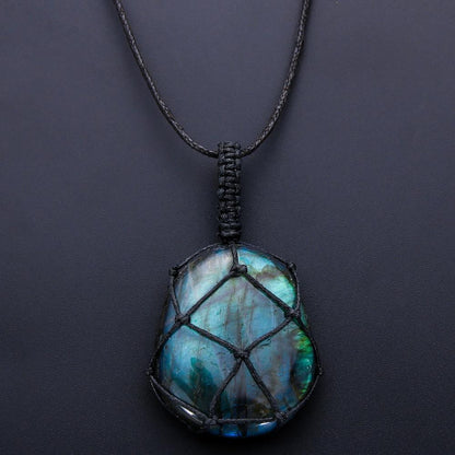 Dragonheart Labradorite Necklace – Mystical and Energizing Jewelry for Personal Power