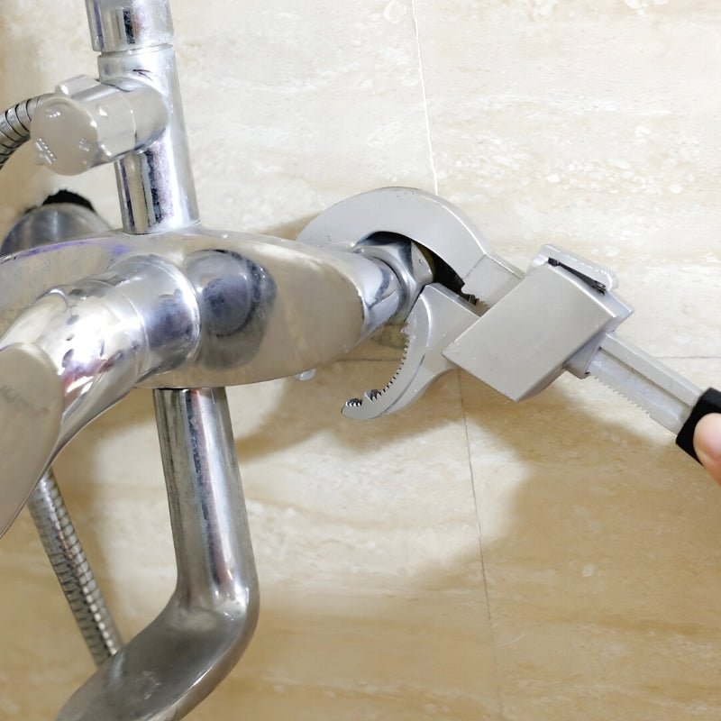 WrenchEase Clean Pipe Solution