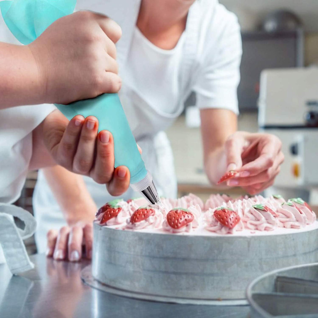 Reusable Cake Piping Bags and Nozzles Set