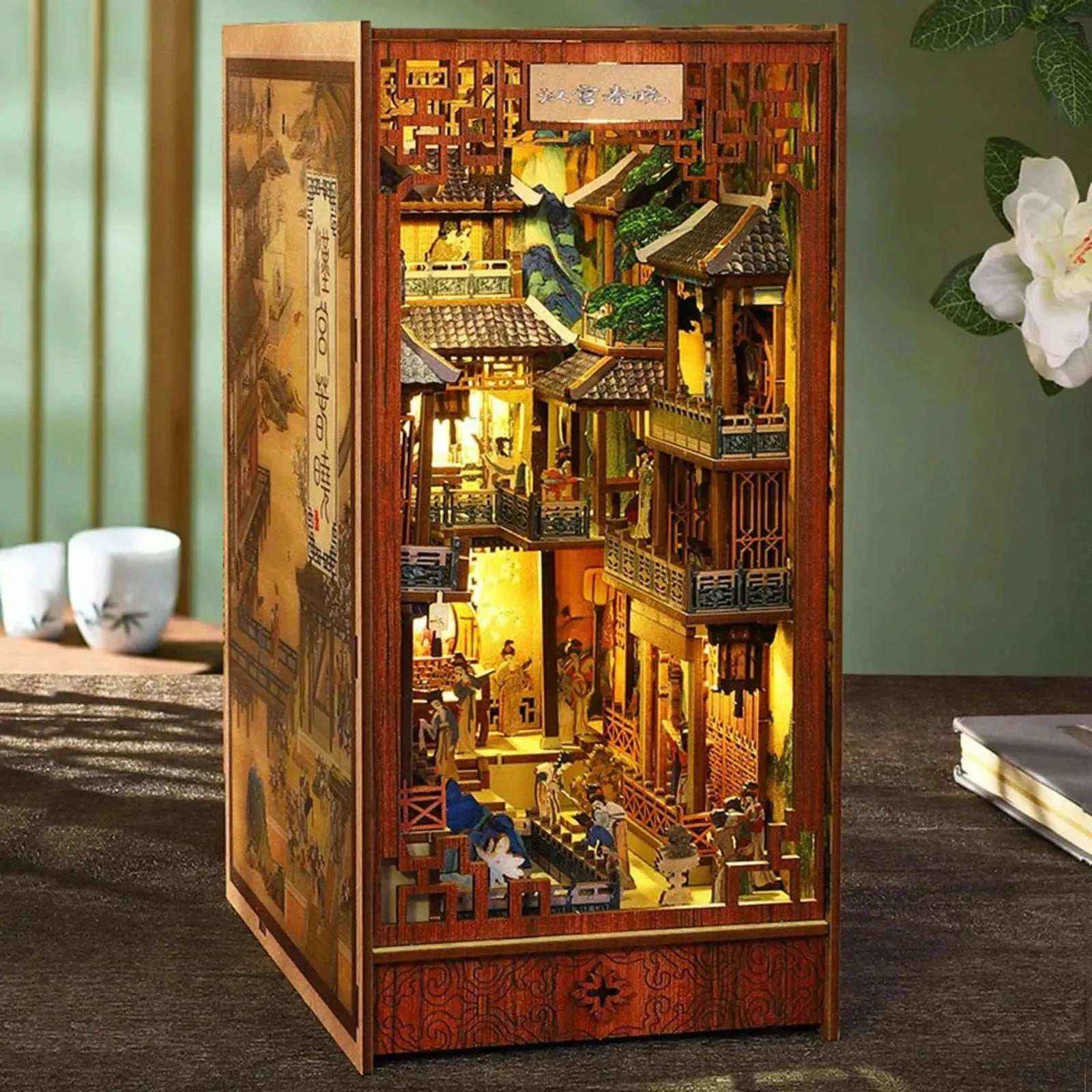 The imperial court in Han China DIY Book Nook Kit