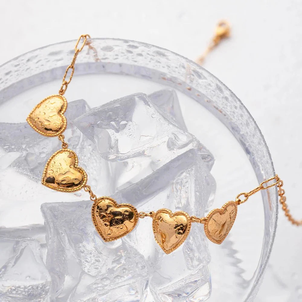 Romantic Five Heart Pendant Necklace