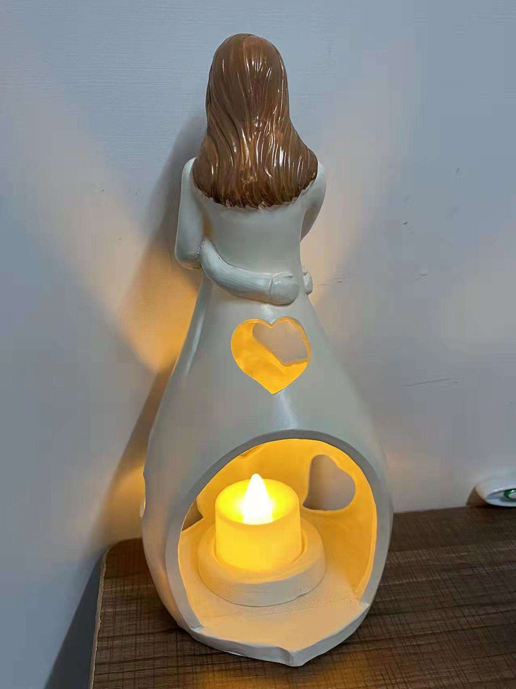 Table Lamp with Romantic Resin Design