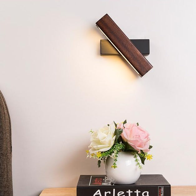 Rotatable Wood LED Wall Lamp - Jasper
