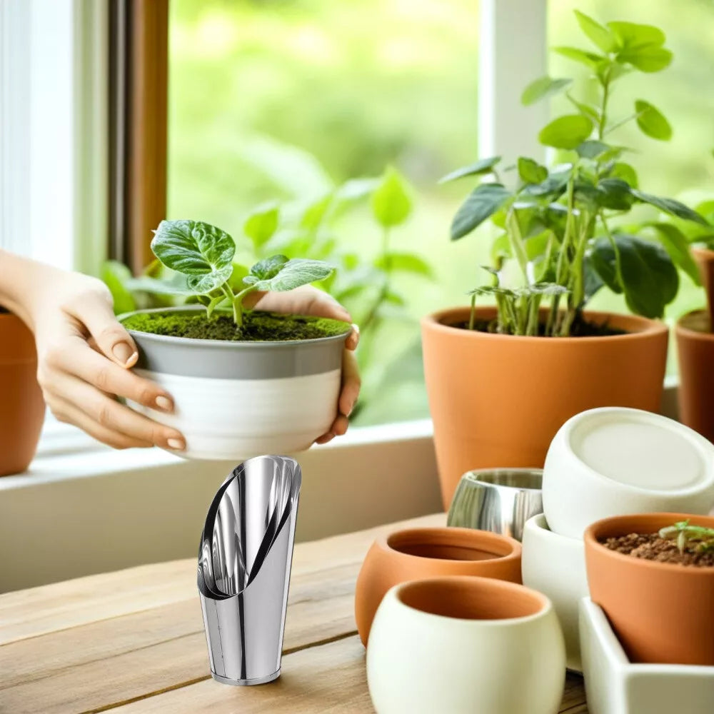 Stainless Steel Scoop for Potting Soil – Robust Planting Scoop for Garden and Balcony