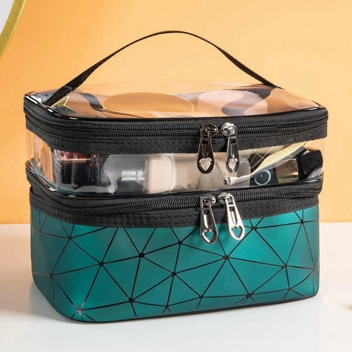 GlamVista - The ideal makeup pouch - Practical and stylish - Travel in style!