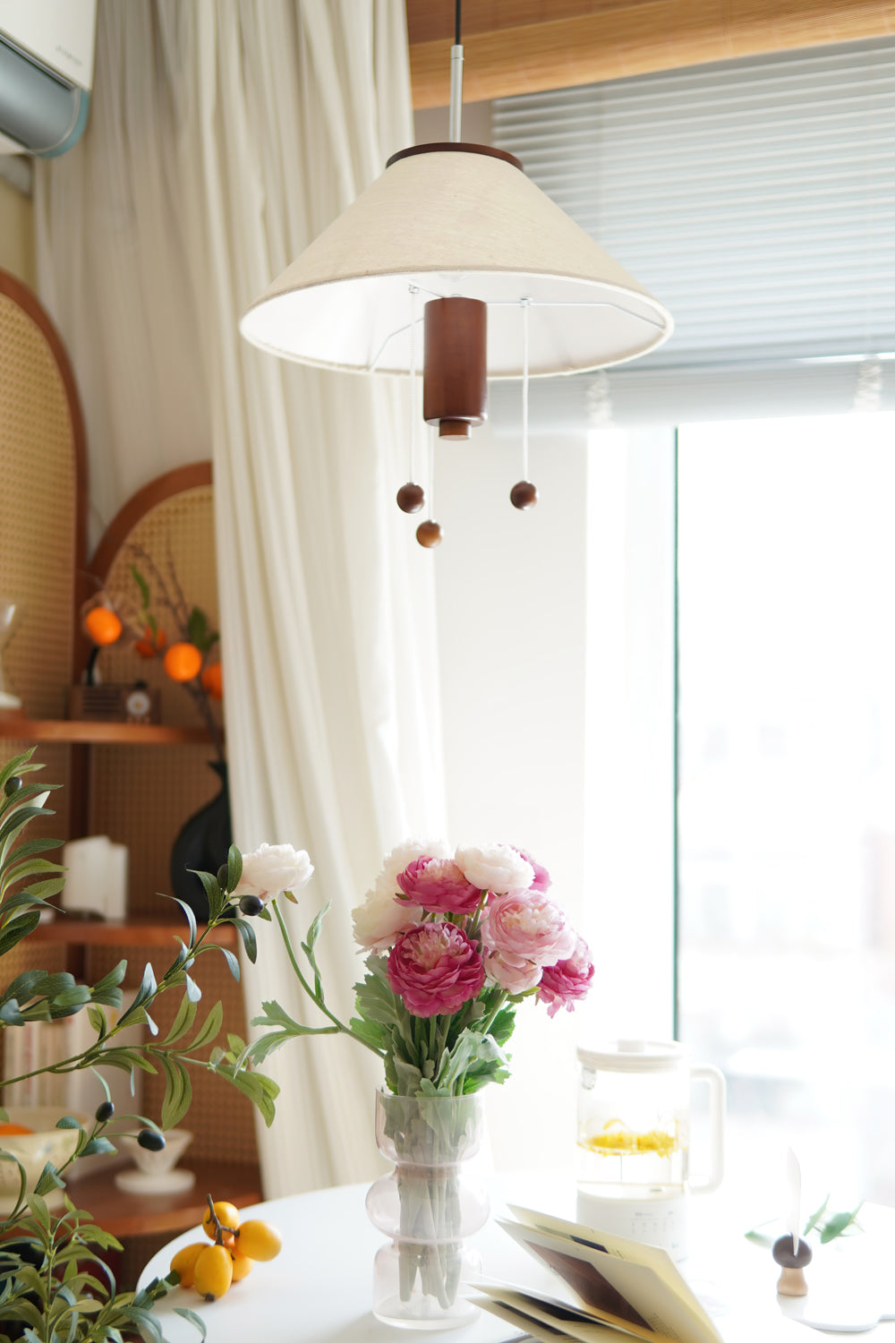 Sculptural Hanging Lamp in the Shape of an Octopus - Nautilux