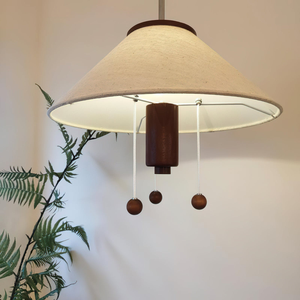 Sculptural Hanging Lamp in the Shape of an Octopus - Nautilux