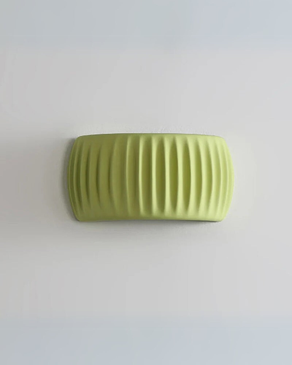 Designer Wall Lamp with Wavy Accent