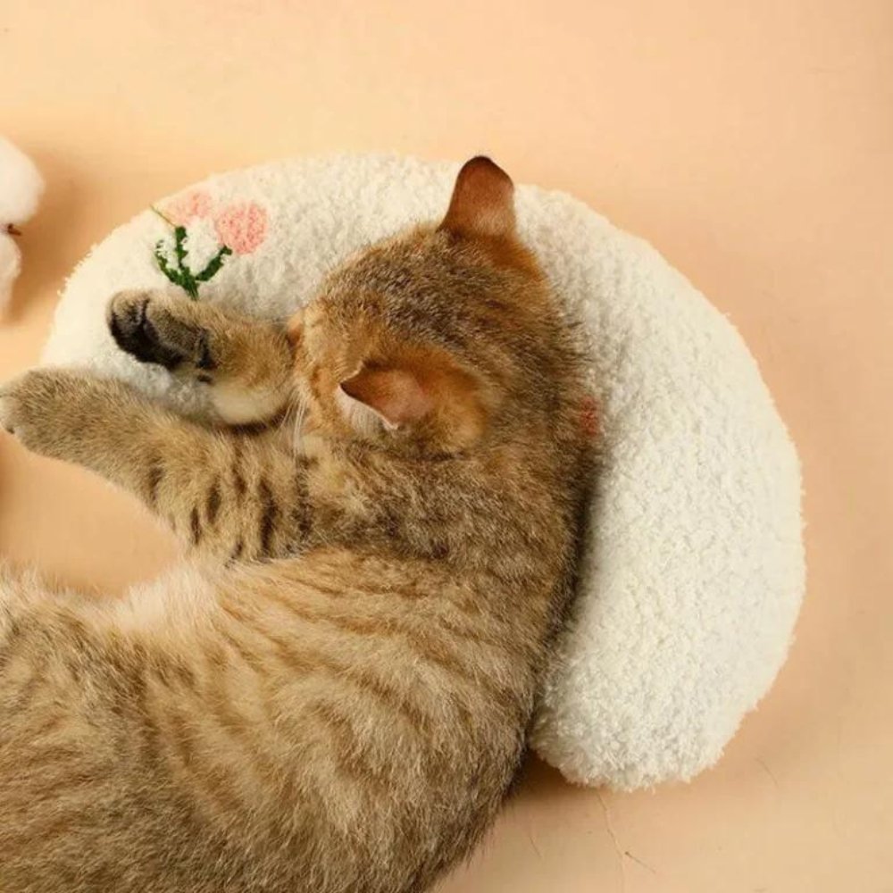SleepHug - Calming Pet Pillow for Dogs & Cats