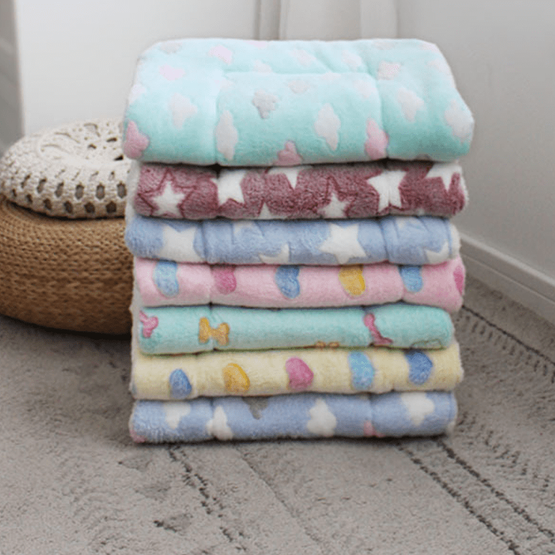 SNUGCLOUD – Fluffy Fleece Pillow for Relaxed Pet Sleep