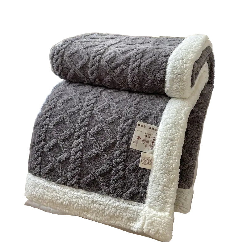 SHERPLY – Reversible Sherpa Fleece Blanket for Year-Round Comfort