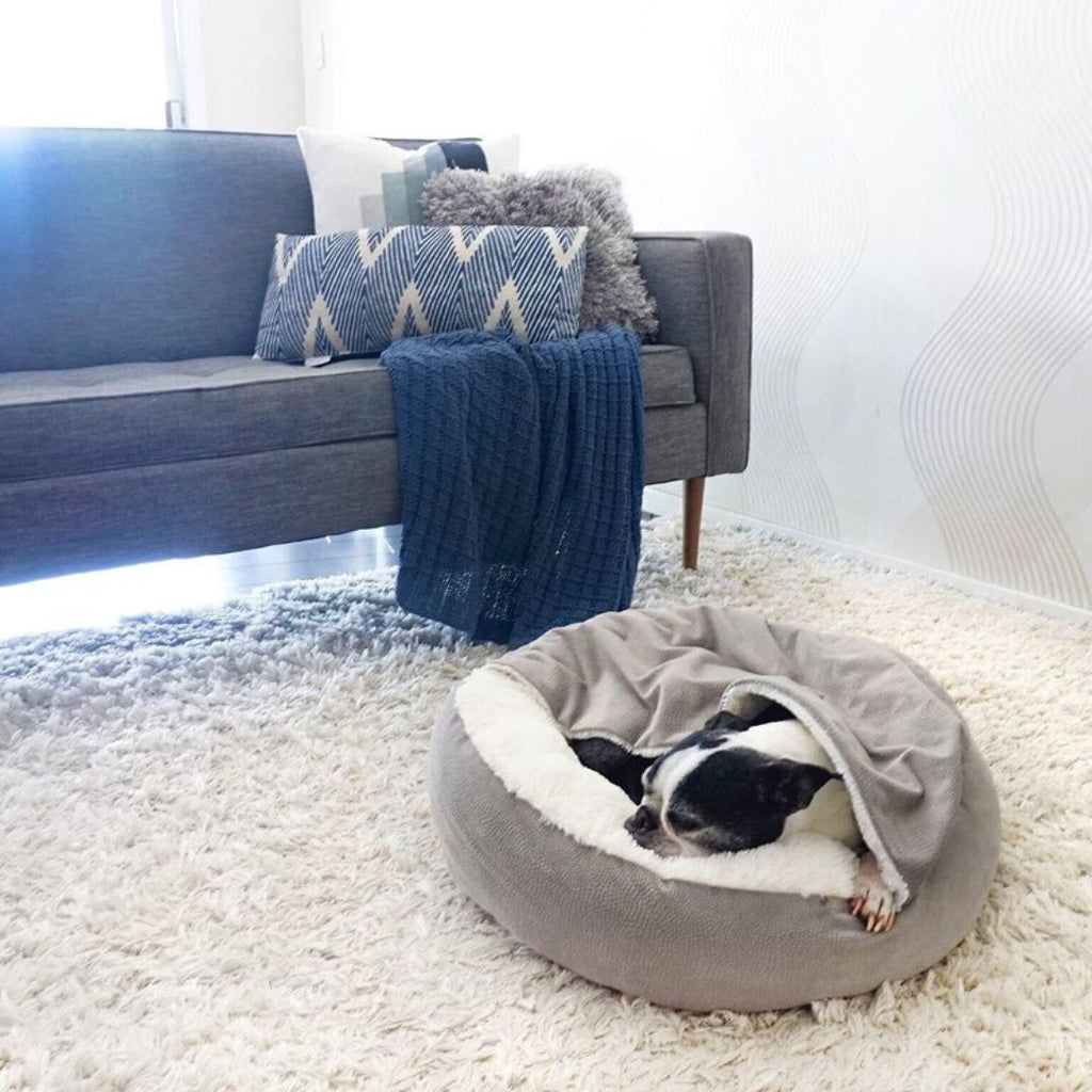 SnuggleNest Dog Cuddle Cave - The Ultimate Comfort for Your Pet