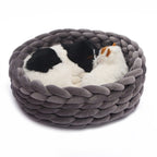 SNUGWOOL – Soft Woolen Basket for Pets with High Edge Support