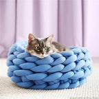 SNUGWOOL – Soft Woolen Basket for Pets with High Edge Support