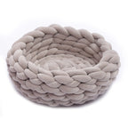 SNUGWOOL – Soft Woolen Basket for Pets with High Edge Support