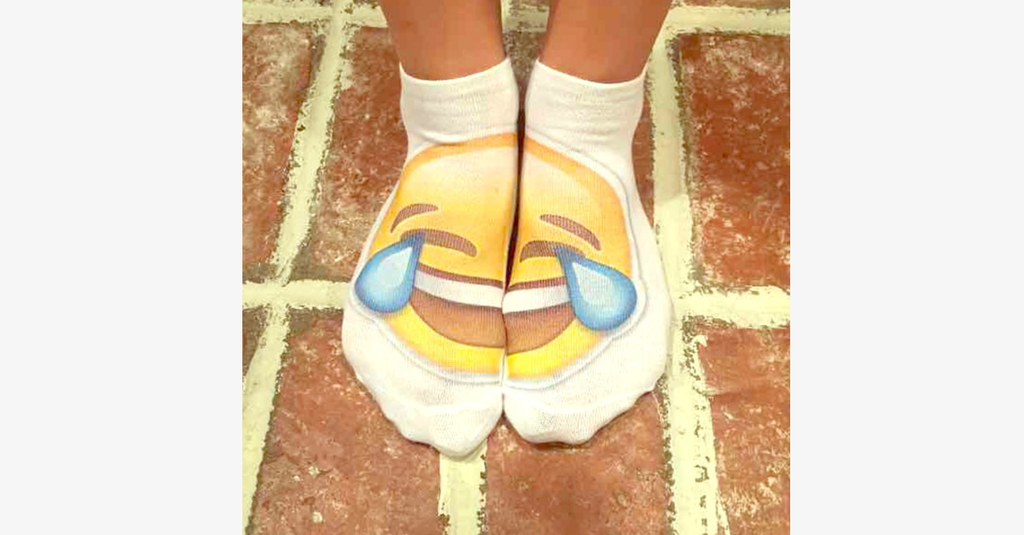 3D smiling emoji fashion one-sided print cotton socks