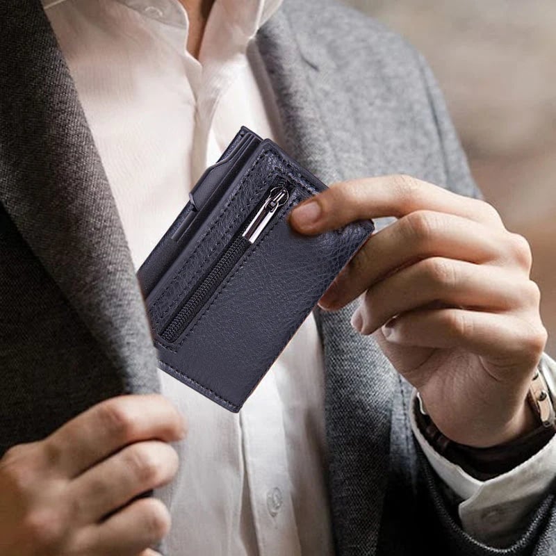 Men's Wallet With Automatic Card Pocket