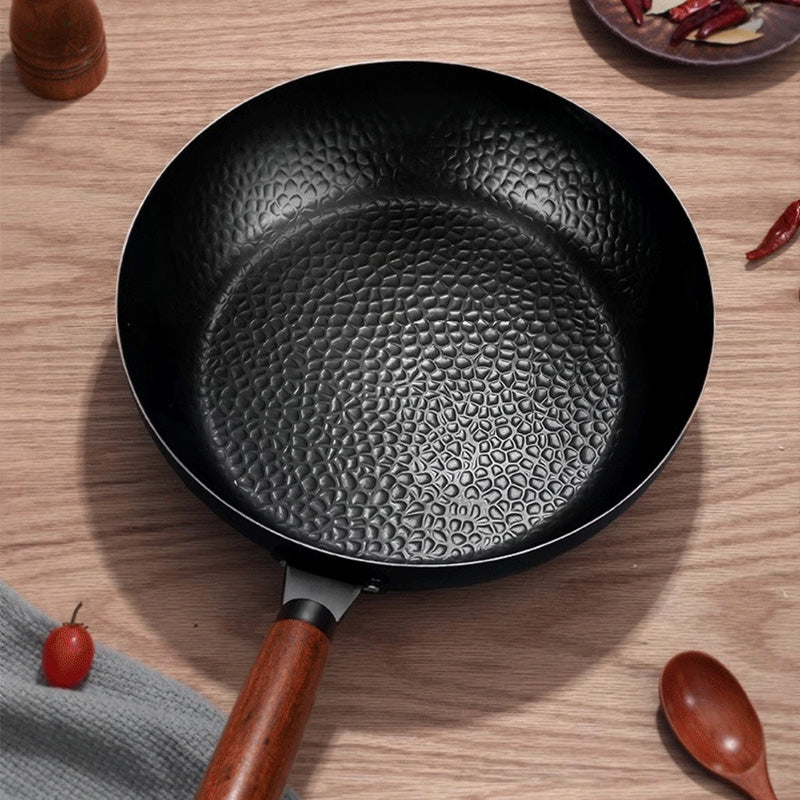 Non-stick iron frying pan