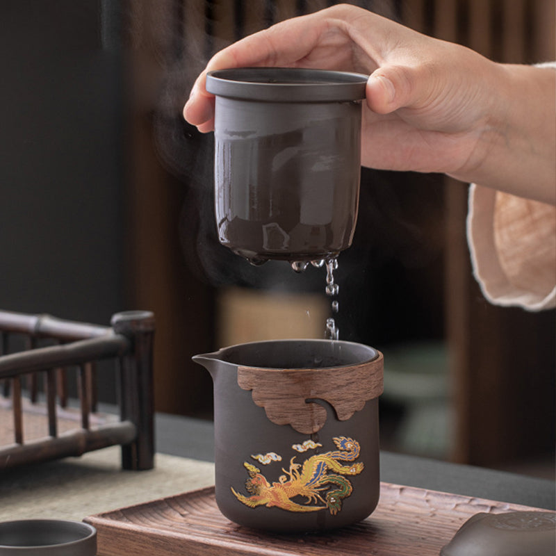 Unique tea set with thermoreactive colors and fine details