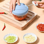 Handheld vegetable cutter for household use