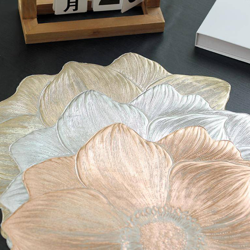 Lotus Shaped Heat Resistant and Washable Table MatSale at Reduced Price
