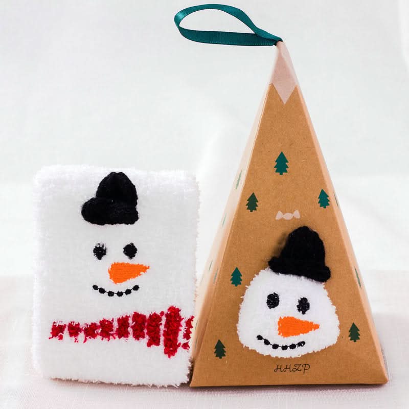 XmasSocks – Christmas magic united with warmth