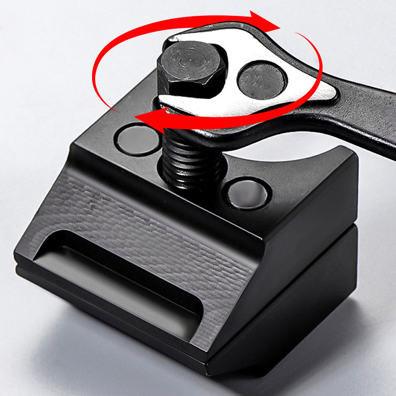Tool set for separation and expansion of the car's strut assembly