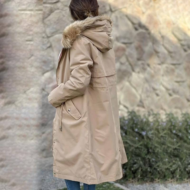 Winter coat with hood and fur collar, casual parka for women
