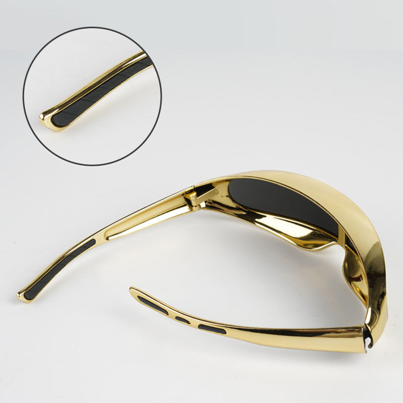 Welding goggles in one piece with mirror