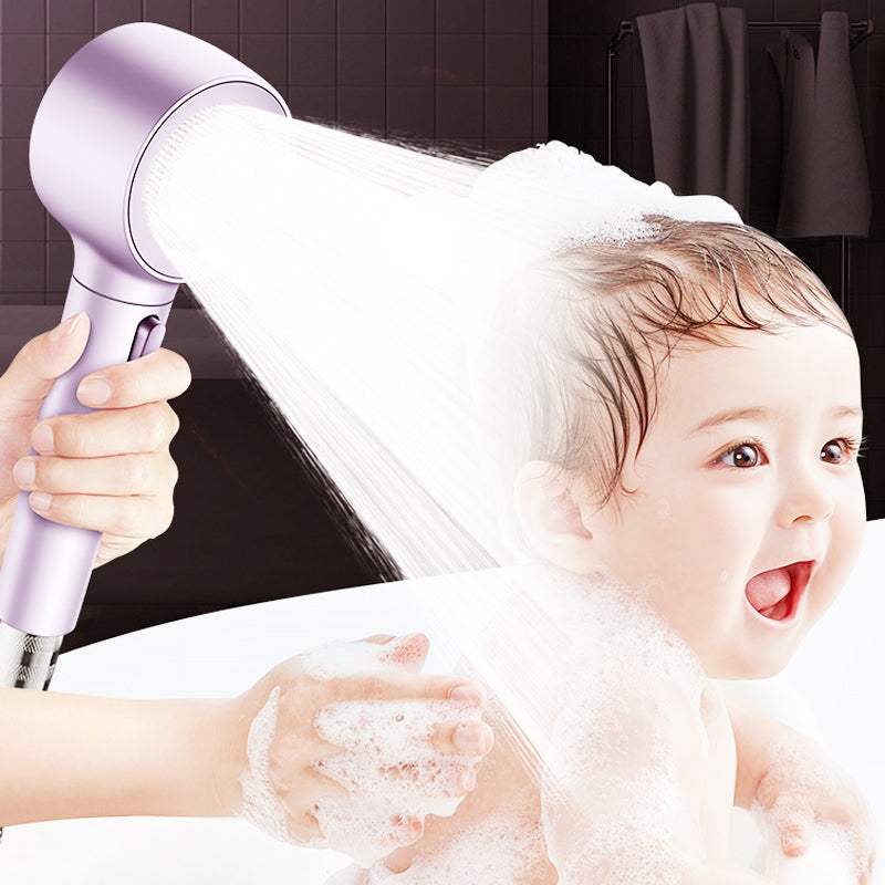 Handheld showerhead with high pressure