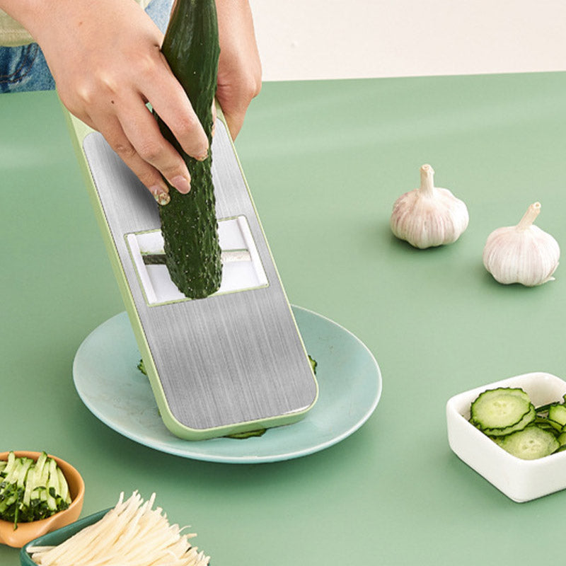 Multi-functional 7-in-1 kitchen chopper in stainless steel with hand protection