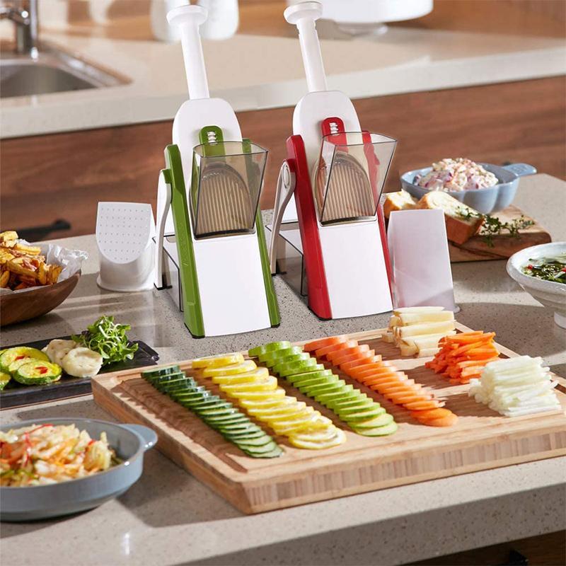 Multifunctional vegetable cutter for the kitchen