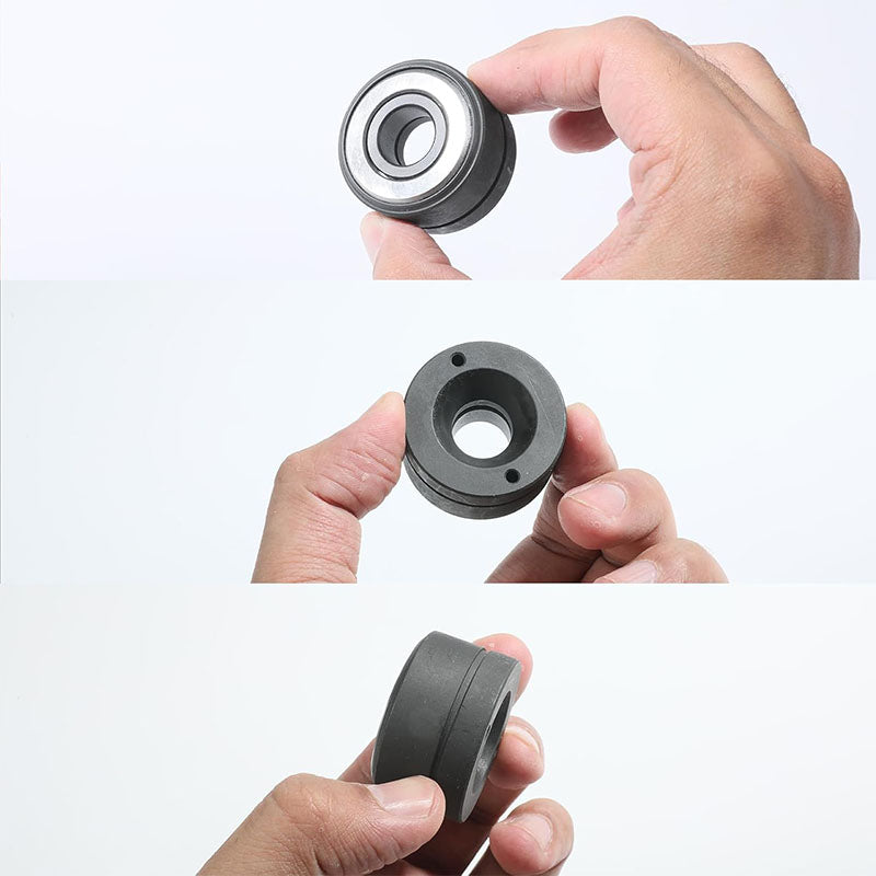 Effective tool for installing wheel bolts on a car