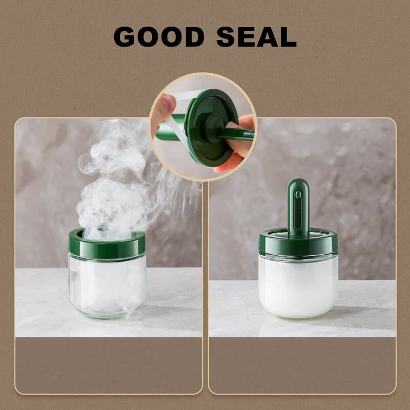 Spice jar with retractable spoon