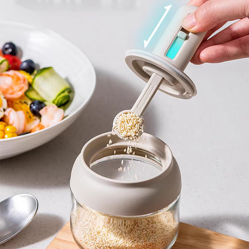 Spice jar with retractable spoon