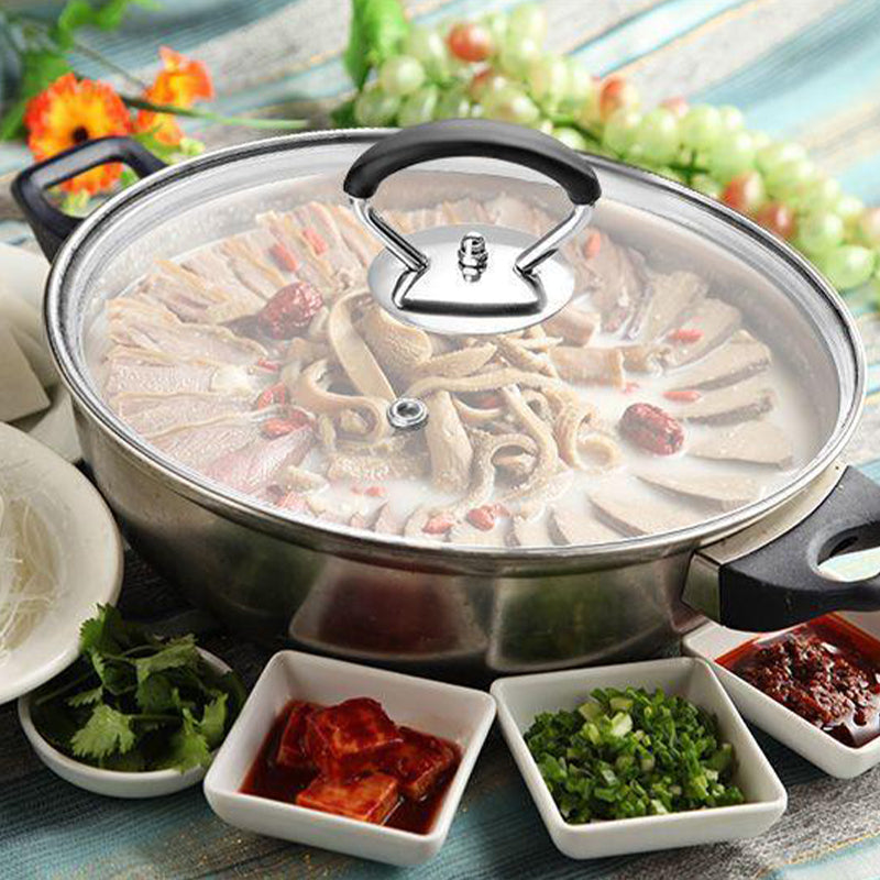 Silicone pot lid with anti-scalding knob that keeps the handle
