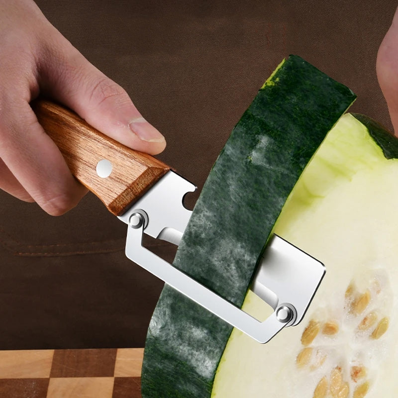 Multifunctional vegetable peeler for the kitchen