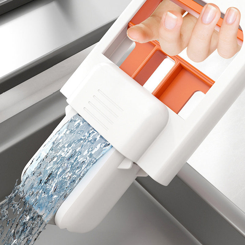 Mini portable self-twisting mop