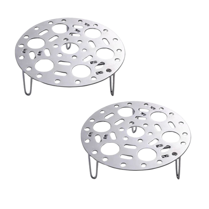 Silver-colored steamer rack in stainless steel with support for cooking