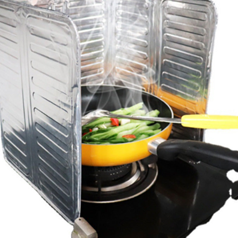 Splash protection for the kitchen