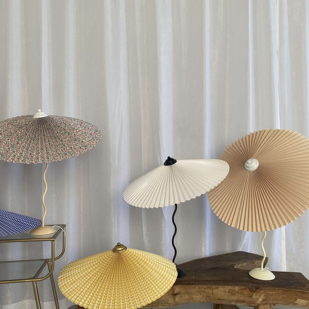 Squiggle Umbrella Table Lamp – Modern Twirl Design with Chrome Finish