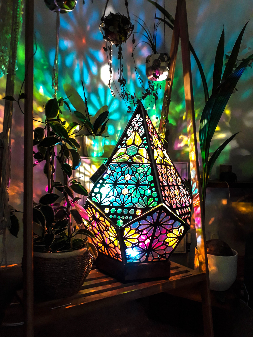 Stained Glass Style LED Table Lamp - LumiAura