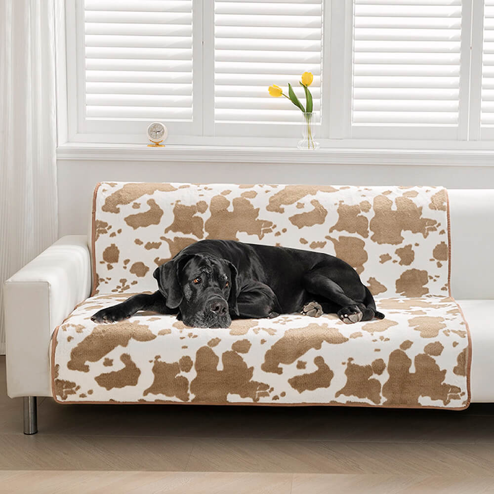 Stylish Pet Blanket with Cow Print - CozyCow
