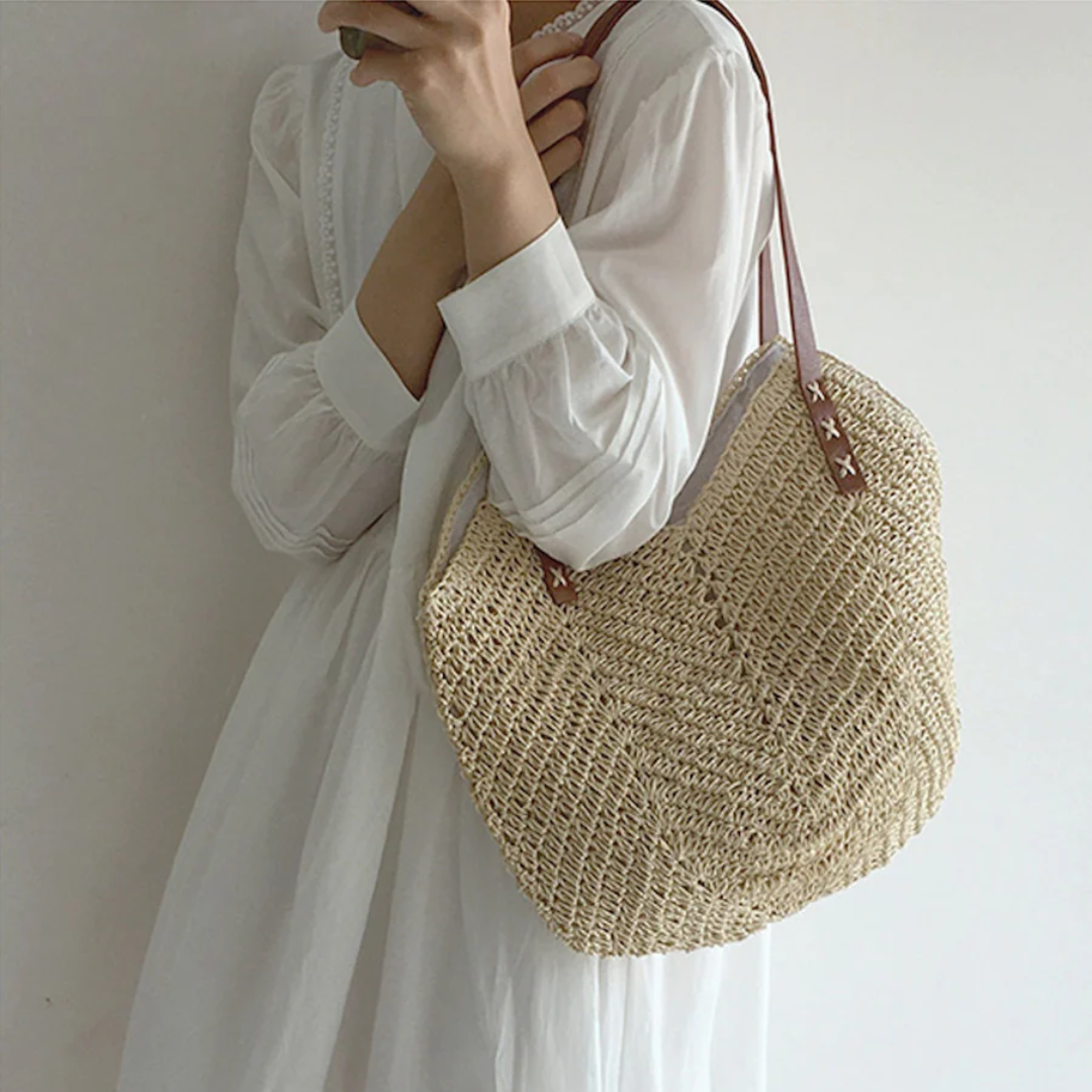 Stylish Shoulder Bag for Women - BreezeWoven