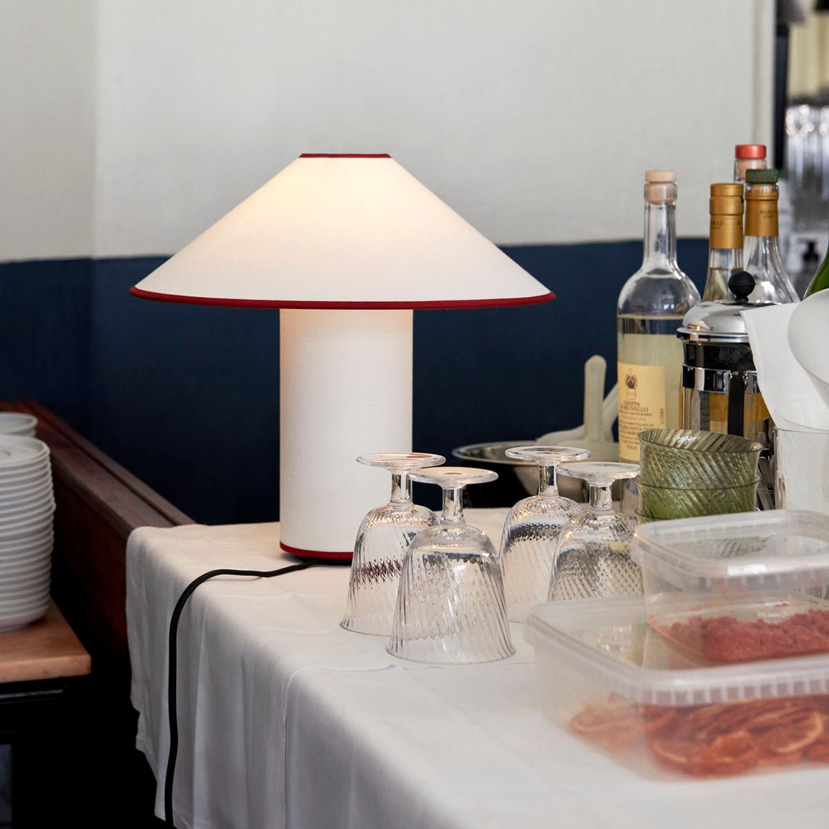Table lamp with fabric shade – Lunara
