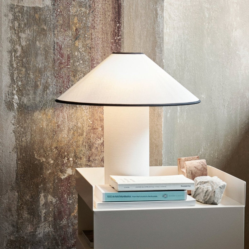 Table lamp with fabric shade – Lunara